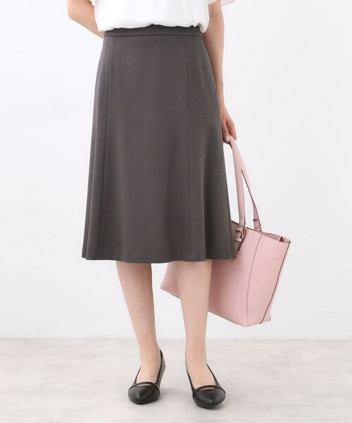 Reflect / リフレクト ミニ・ひざ丈スカート | 【匠シリーズ／すっきり細見え／セットアップ可】ソフトフレアスカート | 詳細26