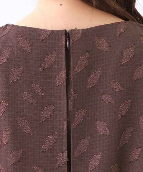 Reflect / リフレクト ロング・マキシ丈ワンピース | 【撥水/二の腕カバー/付属リボン付き】ケープデザインノースリーブワンピース | 詳細19