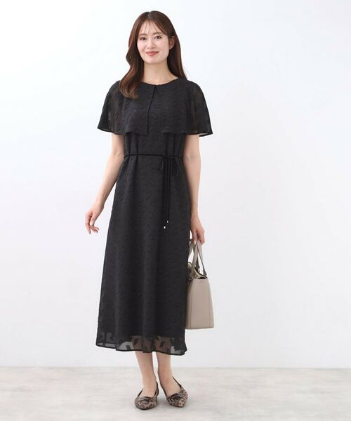 Reflect / リフレクト ロング・マキシ丈ワンピース | 【撥水/二の腕カバー/付属リボン付き】ケープデザインノースリーブワンピース | 詳細6