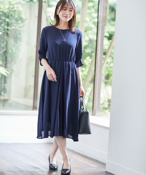 Reflect / リフレクト ロング・マキシ丈ワンピース | 【吸水速乾/防しわ】シルキープリーツワンピース | 詳細3