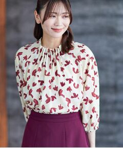 Reflect / リフレクト シャツ・ブラウス | 【ジャケットのインナーにおすすめ◎】花柄タックデザインブブラウス