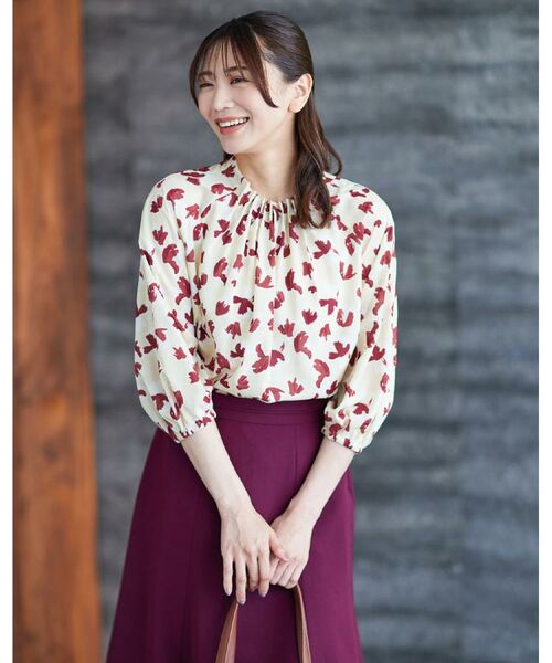 Reflect / リフレクト シャツ・ブラウス | 【ジャケットのインナーにおすすめ◎】花柄タックデザインブブラウス | 詳細2