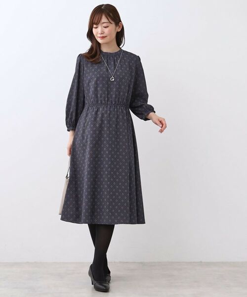 Reflect / リフレクト ロング・マキシ丈ワンピース | 【きちんと見え/通勤/セレモニーにおすすめ◎】ドット×ダイヤ柄ワンピース | 詳細11