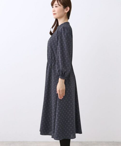 Reflect / リフレクト ロング・マキシ丈ワンピース | 【きちんと見え/通勤/セレモニーにおすすめ◎】ドット×ダイヤ柄ワンピース | 詳細15