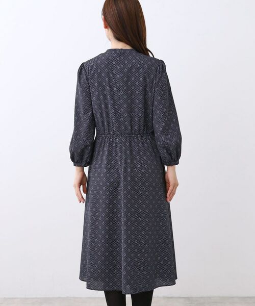 Reflect / リフレクト ロング・マキシ丈ワンピース | 【きちんと見え/通勤/セレモニーにおすすめ◎】ドット×ダイヤ柄ワンピース | 詳細16