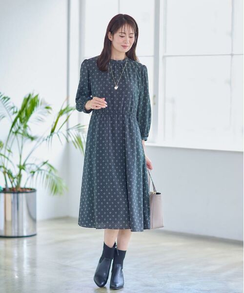 Reflect / リフレクト ロング・マキシ丈ワンピース | 【きちんと見え/通勤/セレモニーにおすすめ◎】ドット×ダイヤ柄ワンピース | 詳細3