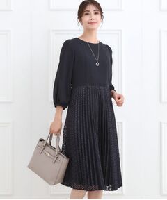 Reflect / リフレクト ミニ丈・ひざ丈ワンピース | 【フォーマル／入卒／一枚で着映え◎】シフォン×幾何柄レースプリーツワンピース