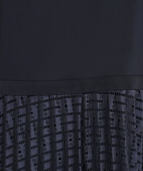Reflect / リフレクト ミニ丈・ひざ丈ワンピース | 【フォーマル/入卒/一枚で着映え◎】シフォン×幾何柄レースプリーツワンピース | 詳細14