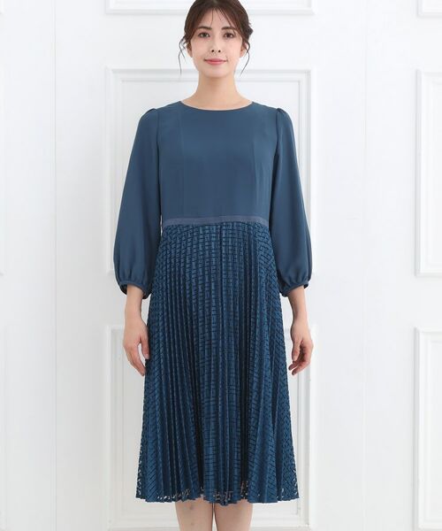 Reflect / リフレクト ミニ丈・ひざ丈ワンピース | 【フォーマル/入卒/一枚で着映え◎】シフォン×幾何柄レースプリーツワンピース | 詳細16