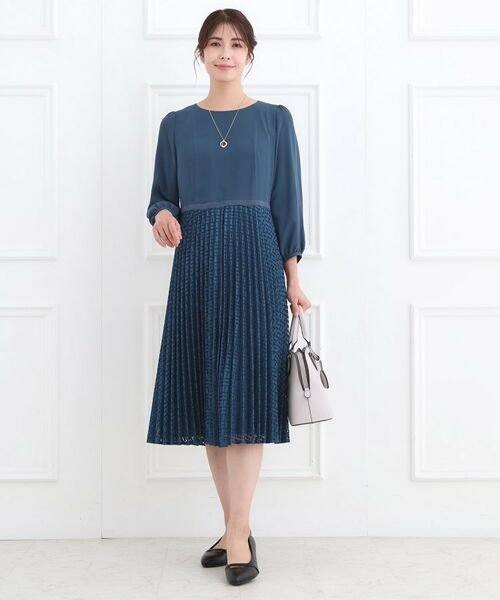 Reflect / リフレクト ミニ丈・ひざ丈ワンピース | 【フォーマル/入卒/一枚で着映え◎】シフォン×幾何柄レースプリーツワンピース | 詳細8