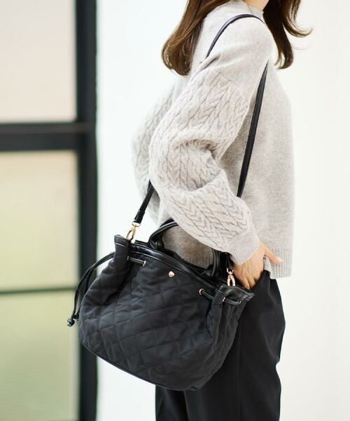 Reflect / リフレクト トートバッグ | 【ショルダー付き/コーディネートのアクセントに◎】キルティングバッグ(ブラック(019))