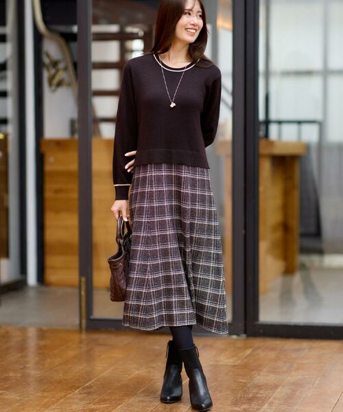 Reflect / リフレクト ロング・マキシ丈ワンピース | 【コートインでもすっきり◎】チェック柄ニットドッキングワンピース | 詳細1