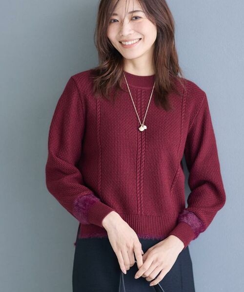 トレンドカラー展開豊富な『ハイネックニット』