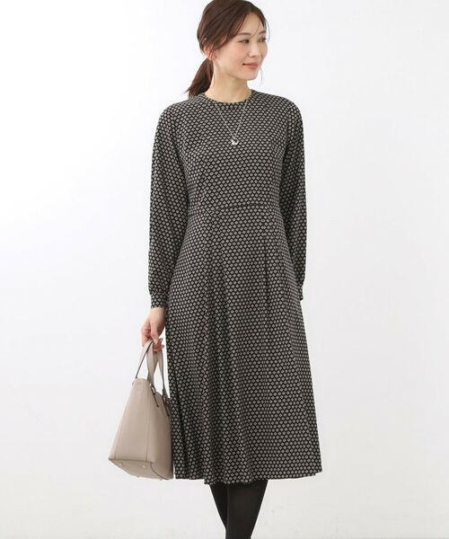 Reflect / リフレクト ロング・マキシ丈ワンピース | 【通勤にもお出かけにも◎】ジオメプリントクラシカルワンピース | 詳細18