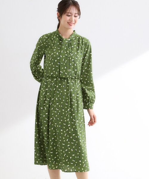 Reflect / リフレクト ミニ丈・ひざ丈ワンピース | 【通勤・おでかけにおすすめ◎】フラワープリントボウタイワンピース | 詳細15