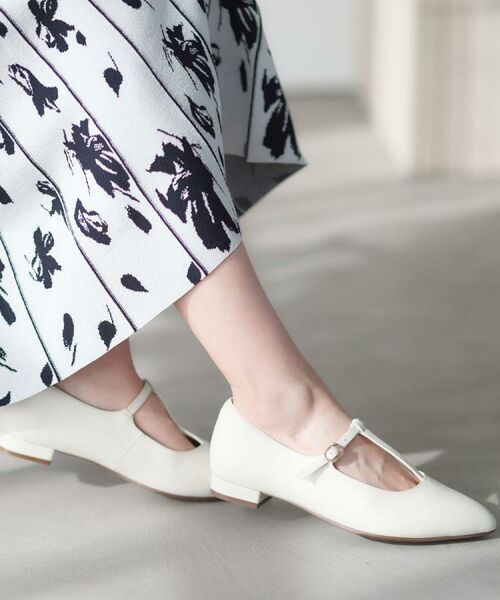 Reflect / リフレクト パンプス | 【至福の履き心地】’26春夏やみつきフラットパンプス（アイボリー(004)）