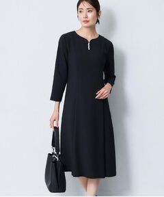 Reflect / リフレクト ロング・マキシ丈ワンピース | パール調パーツデザイン ノーカラーワンピース