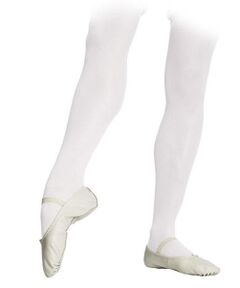 Soft ballet shoes with full sole