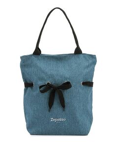 Silhouette tote