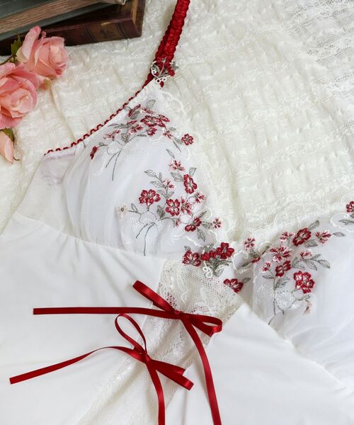 Risa Magli / リサマリ その他インナー・ルームウェア | リア カップ付キャミソール | 詳細3