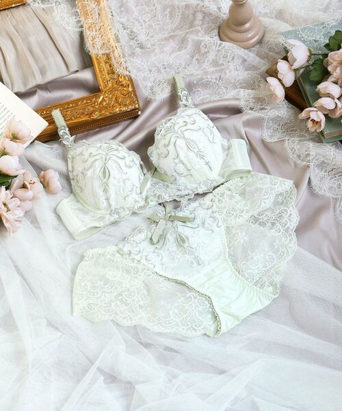 Risa Magli / リサマリ ブラ | ジュア ブラジャー（B-D）＜サイドシェイプ＞ | 詳細25