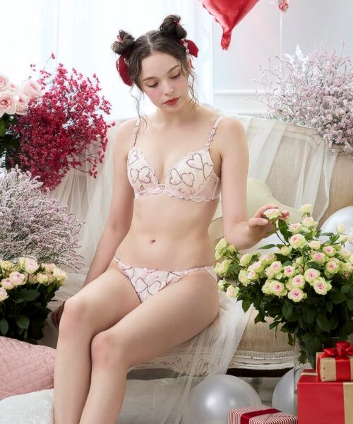 Risa Magli / リサマリ ブラ | ジアン ブラジャー（E-F）＜リサマリ ミラクル谷間ブラ＞ | 詳細13