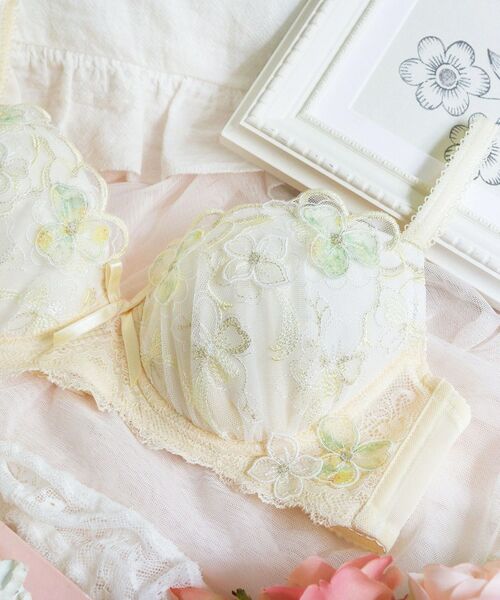 Risa Magli / リサマリ ブラ | マティア ブラジャー(E-F)<スウィートリッチ> | 詳細6