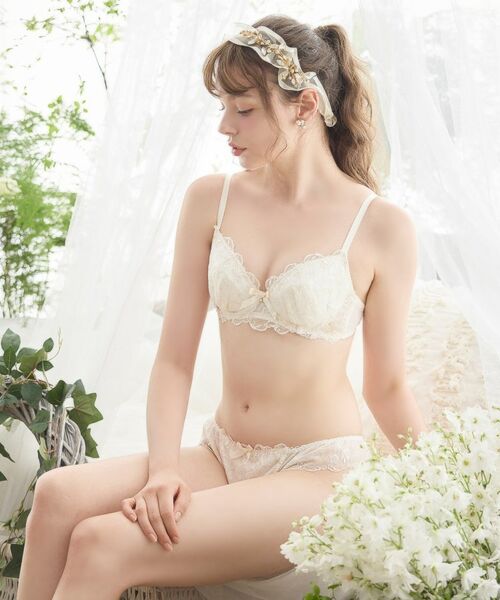 Risa Magli / リサマリ ブラ | イリーナ ブラジャー(B-D)<サイドシェイプ> | 詳細13