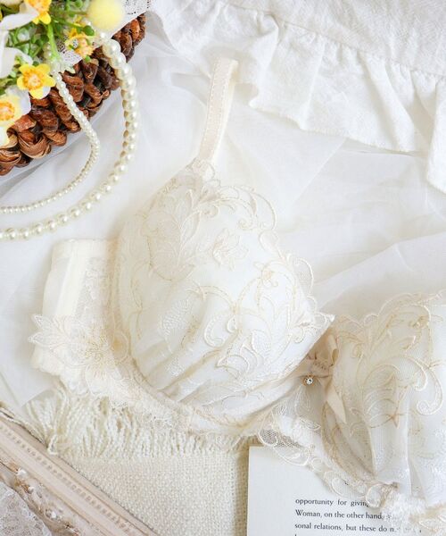 Risa Magli / リサマリ ブラ | イリーナ ブラジャー（E-F）＜サイドシェイプ＞ | 詳細6