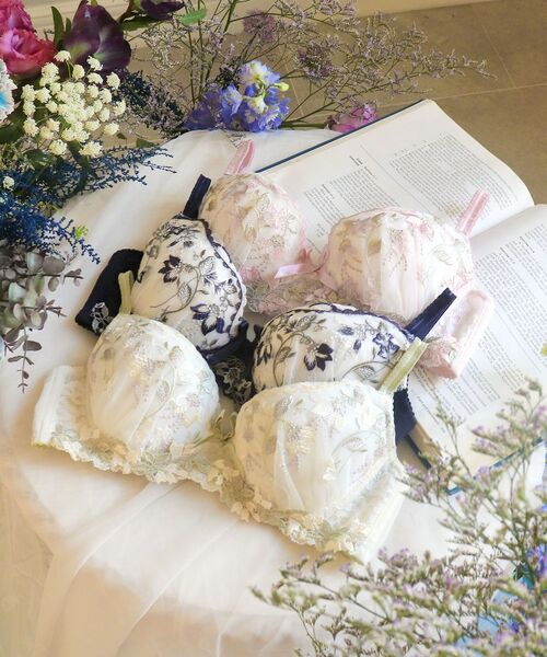 Risa Magli / リサマリ ブラ | ソア ブラジャー(E-F)<スウィートリッチ> | 詳細27