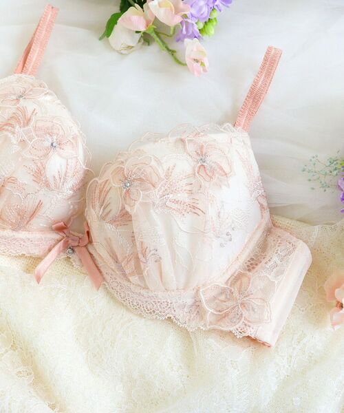 Risa Magli / リサマリ ブラ | ナーラ ブラジャー（B-D）＜リサマリ ミラクル谷間ブラ＞ | 詳細7