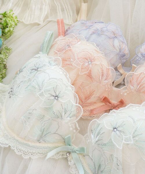 Risa Magli / リサマリ ブラ | ナーラ ブラジャー（B-D）＜リサマリ ミラクル谷間ブラ＞ | 詳細9