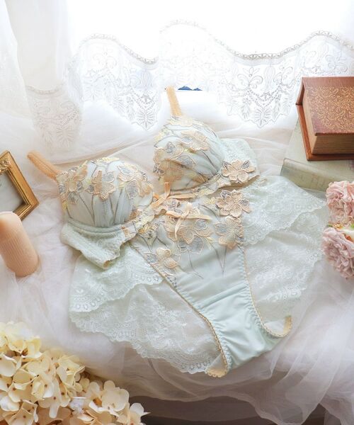 Risa Magli / リサマリ ブラ | アデリーノ ブラジャー （B-D） ＜V Make Type＞ | 詳細23