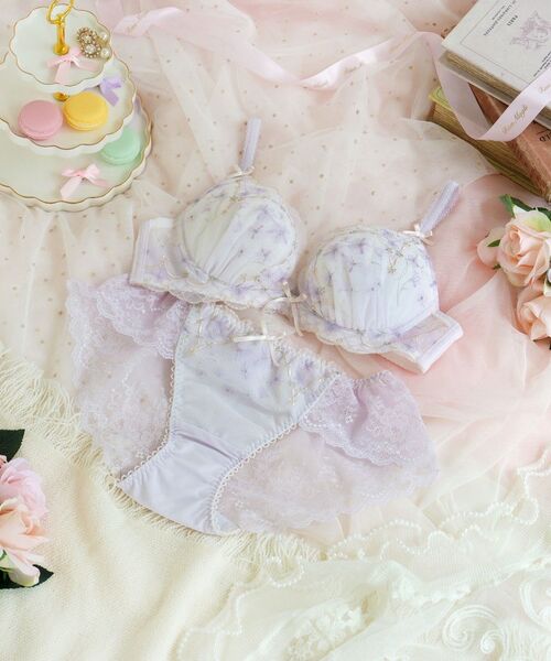 Risa Magli / リサマリ ブラ | コニー ブラジャー　（B-D）　＜リサマリ ミラクル谷間ブラ＞ | 詳細27