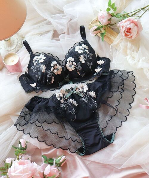 Risa Magli / リサマリ ブラ | プティット ブラジャー (B-C) <リサマリ ミラクル谷間ブラ> | 詳細22