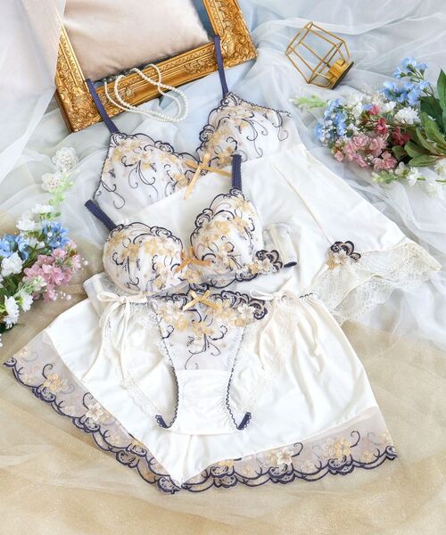 Risa Magli / リサマリ その他インナー・ルームウェア | アイシャ カップ付キャミソール | 詳細14