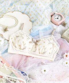 Risa Magli / リサマリ ブラ | ホリー おやすみブラ