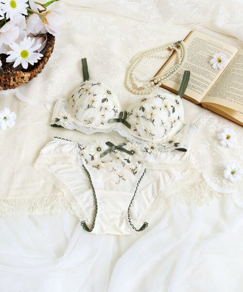 Risa Magli / リサマリ ブラ | アルマ ブラジャー (B-C) <スウィートリッチ> | 詳細23