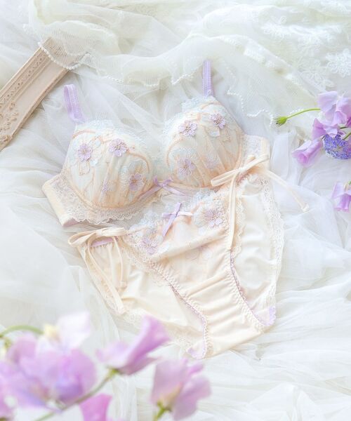 Risa Magli / リサマリ ブラ | ヘイリー ブラジャー (B-C) <リサマリ ミラクル谷間ブラ> | 詳細23