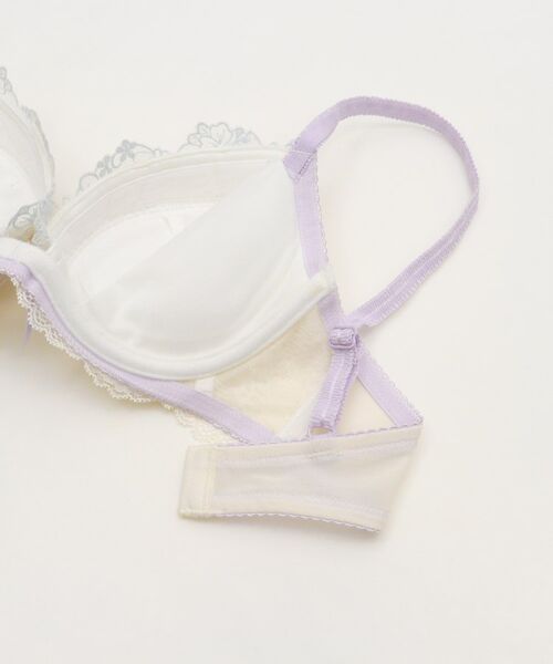 Risa Magli / リサマリ ブラ | ヘイリー ブラジャー （D-F） ＜リサマリ ミラクル谷間ブラ＞ | 詳細22