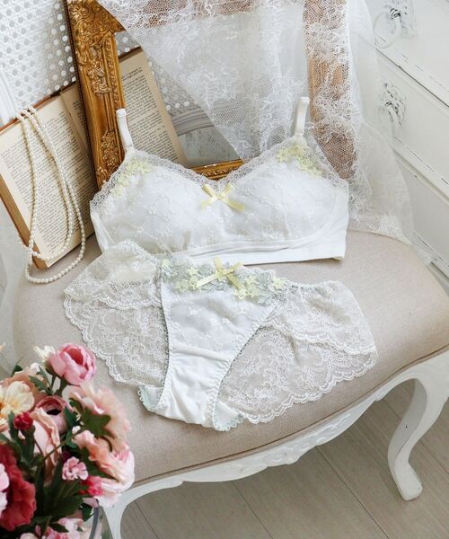 Risa Magli / リサマリ ブラ | ジニー おやすみブラ | 詳細14