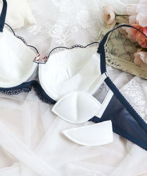 Risa Magli / リサマリ ブラ | フェリーチェ ブラジャー （B-C） ＜サイドシェイプ＞ | 詳細10