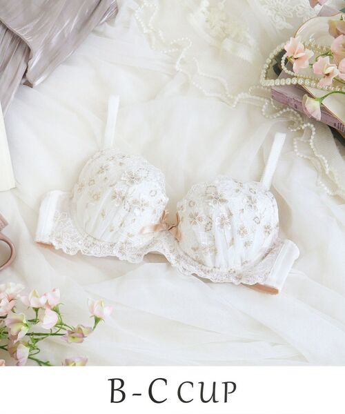 Risa Magli/リサマリ ドーラ ブラジャー (B-C) <サイドシェイプ> ホワイト(001) 21(B65) Risa Magli/リサマリ ドーラ ブラジャー (B-C) <サイドシェイプ> ホワイト(001) 21(B65)