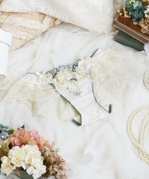 Risa Magli / リサマリ ショーツ | エリアン フレアショーツ（アイボリー(004)）