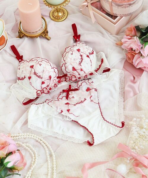 Risa Magli / リサマリ ブラ | ヘルティー ブラジャー (B-C) ＜リサマリミラクル谷間ブラ＞ | 詳細27