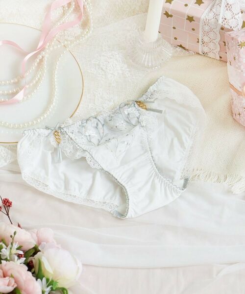 Risa Magli / リサマリ ショーツ | フローチェ ノーマルショーツ（ホワイト(001)）