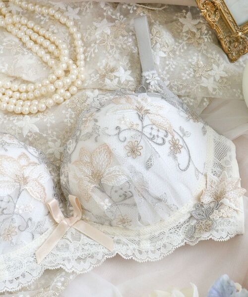 Risa Magli / リサマリ ブラ | フルーリ ノンワイヤーブラ (G) ＜メロフィータイプ＞ | 詳細6