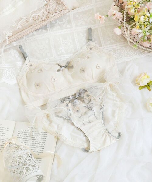 Risa Magli / リサマリ ブラ | ラーレ おやすみブラ (M-L) | 詳細14