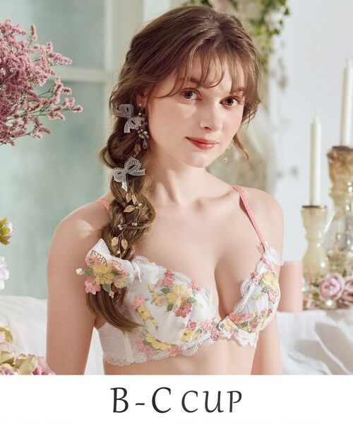 Risa Magli / リサマリ ブラ | ダニエラ ブラジャー (B-C) ＜V Make Type＞（ホワイト(001)）