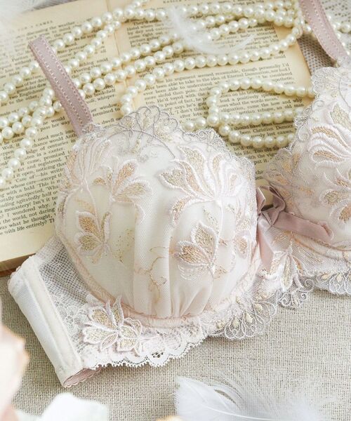 Risa Magli / リサマリ ブラ | リーゼル ブラジャー (D-F) ＜Side Shape（サイドシェイプ）＞ | 詳細7